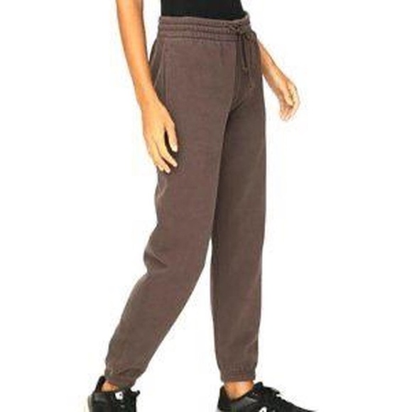 Aritzia TNA Cozy Fleece Sweatpants, Brown, XXS (Discontinued Style) - Picture 3 of 5